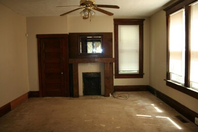 Living room 2