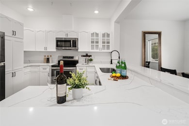 7583 Old Redmond Rd unit A203, Redmond, WA 98052 - photo 5