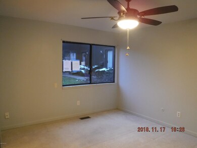 249 Ballantrae Ct unit A, Kalamazoo, MI 49006 - photo 6