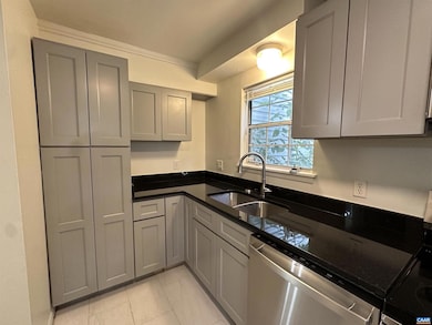 104 Longwood Dr unit B, Charlottesville, VA 22903 - photo 6