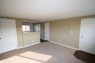 family room 2