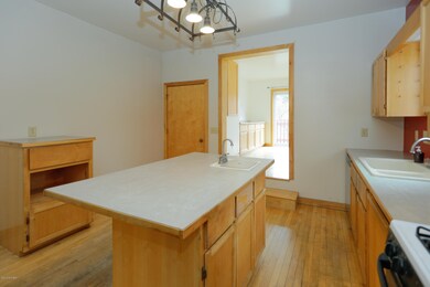 21374 W County Line-110