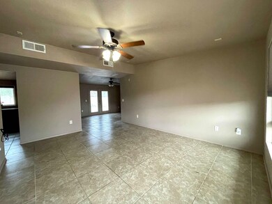 2404 Abbott Ave, Alamogordo, NM 88310 - photo 3