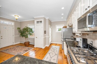 25 Ship St unit 3, Newburyport, MA 01950 - photo 6