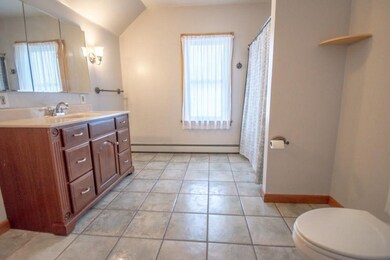 11 Larch St unit 3, Providence, RI 02906 - photo 7