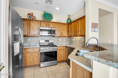 2507 W Whitman Dr-20
