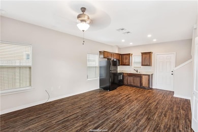 2108 Cavitt Ave unit C, Bryan, TX 77801 - photo 2