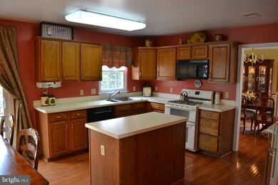 3619 Martins Dairy Cir, Olney, MD 20832 - photo 5