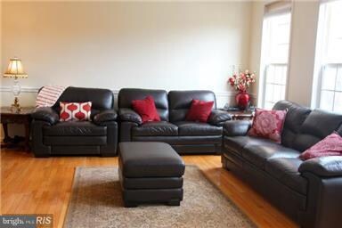 21903 Sweet Bay Terrace, Broadlands, VA 20148 - photo 3