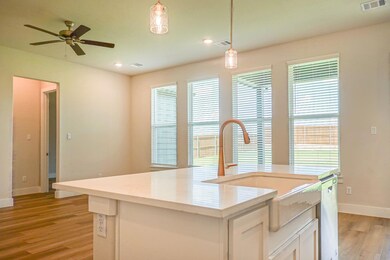 104 Maggie Ln, Godley, TX 76044 - photo 7