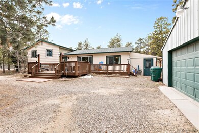 Spacious front deck for entertaining.