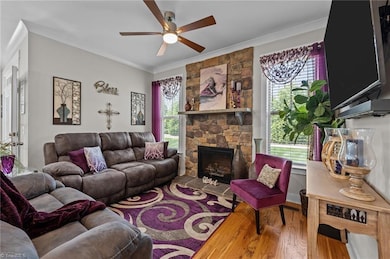 1096 Crestwell Dr, Burlington, NC 27215 - photo 6