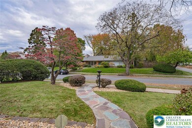 514 N Broad St unit 520, Allentown, PA 18104 - photo 3