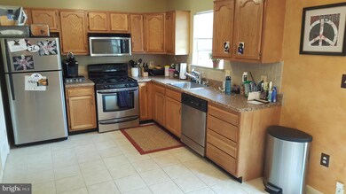 1307 Kings Crest Dr, Stafford, VA 22554 - photo 5