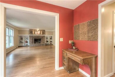 13801 W 78th Terrace, Shawnee, KS 66216 - photo 7