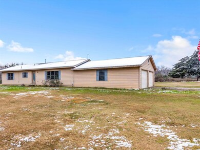 108 N Hurst Ln, Tecumseh, OK 74873 - photo 4