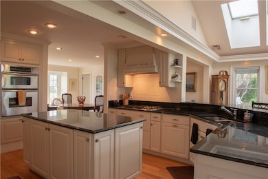 17 Champlin Dr, Westerly, RI 02891 - photo 6