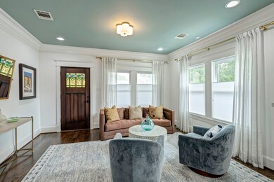 808 W 27th St, Houston, TX 77008 - photo 5