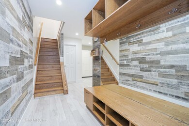 69 Country Dr E unit 54, Staten Island, NY 10314 - photo 5
