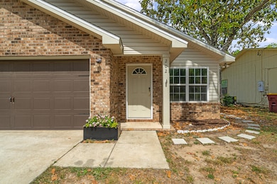 202 Mc Arthur St, Crestview, FL 32539 - photo 4