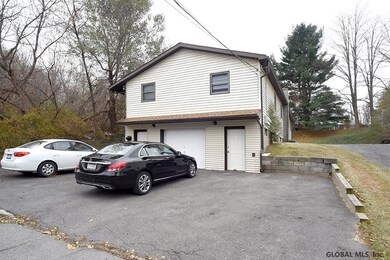 30 Cheltingham Ave, Schenectady, NY 12306 - photo 2