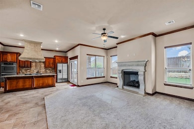 2404 SW 70th St, Lawton, OK 73505 - photo 4