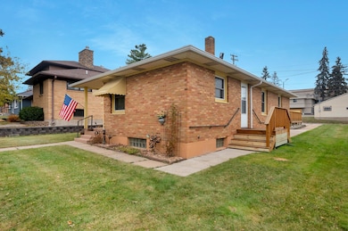 805 8th St N, Virginia, MN 55792 - photo 2