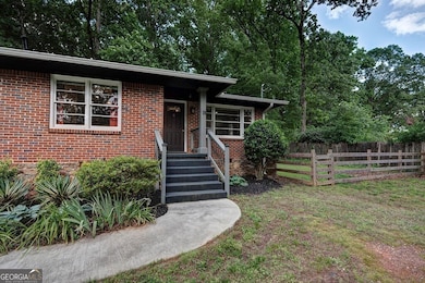 1140 Allgood Rd, Stone Mountain, GA 30083 - photo 2