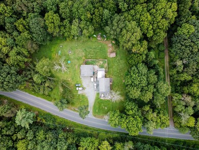 517 Bone Ridge Rd, Hawley, PA 18428 - photo 2