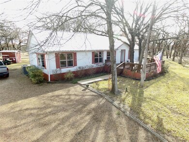 244 County Road 3351, Paradise, TX 76073 - photo 2