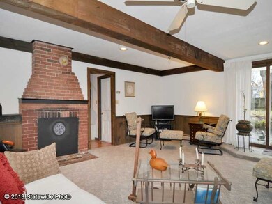 278 Sea View Dr, Warwick, RI 02889 - photo 6