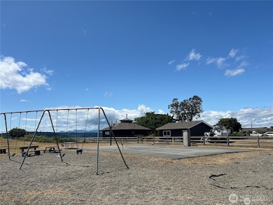 38238 Buck Rd NE, Hansville, WA 98340 - photo 6