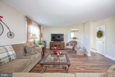 143 Covered Bridge Ct, Sewell, NJ 08080 - photo 5