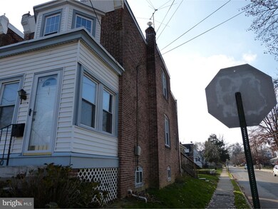 320 Clifton Ave, Darby, PA 19023 - photo 3