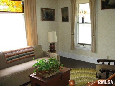 215 E Lincoln St, Good Hope, IL 61438 - photo 4