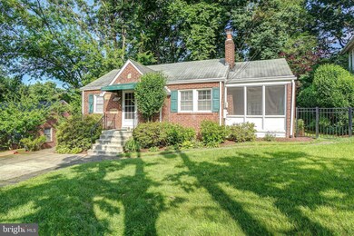 6806 Belford Dr, Takoma Park, MD 20912 - photo 2