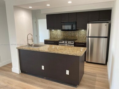 Vecino Del Mar unit 914, North Miami, FL 33181 - photo 2