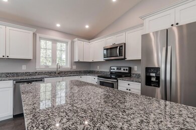 256 huston kitchen4