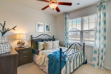 Cali-Secondary Bedroom 2
