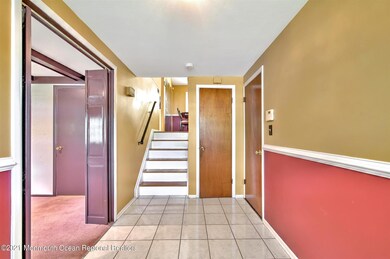 42 Calgary Cir, Morganville, NJ 07751 - photo 4