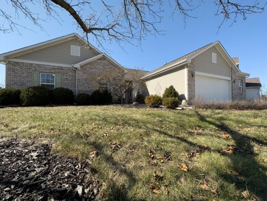 12972 Broncos Dr, Fishers, IN 46037 - photo 3