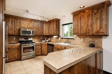 86SagewoodCt_HiRes004