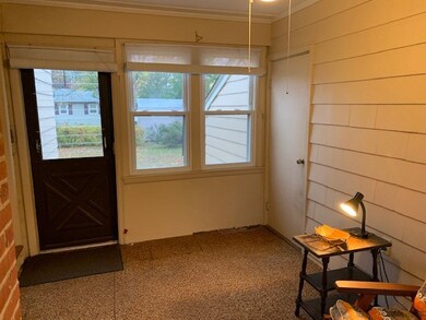 2555 Cranston St, Cranston, RI 02920 - photo 5