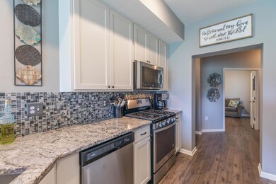 5905Bluestone-3069