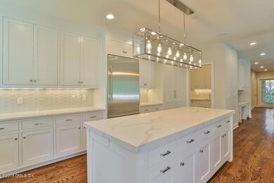 41 Overlook Kitchen