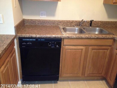 2790 Hidden Village Dr, Jacksonville, FL 32216 - photo 3