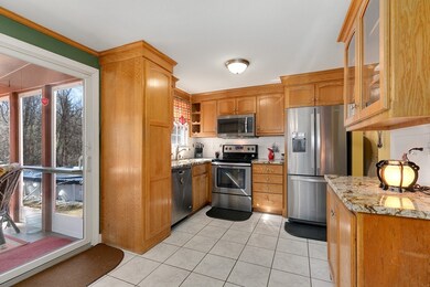 52 Forest Park Rd, Dracut, MA 01826 - photo 7