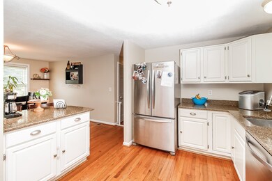 8 Jillian Rose Dr, Oxford, MA 01540 - photo 6