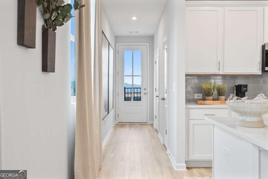 520 Crown Dr, Emerson, GA 30137 - photo 4