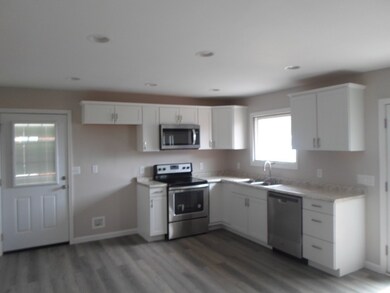 114 Melody Dr, Shelbyville, TN 37160 - photo 5